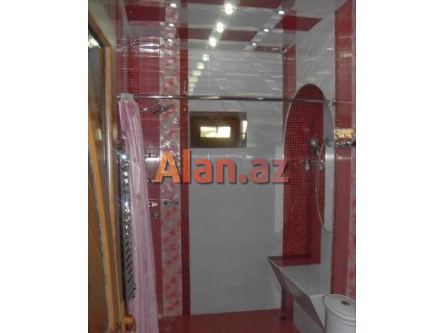 GƏNCƏDƏ EV SATILIR.