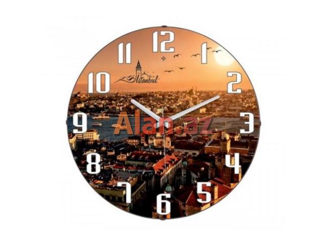 Şəkilli divar saatları