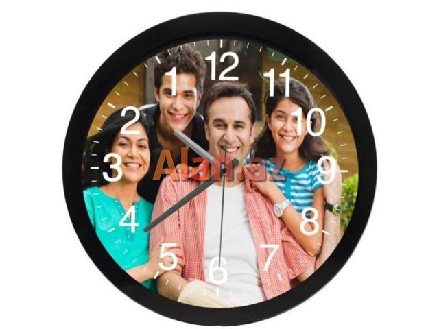 Şəkilli divar saatları
