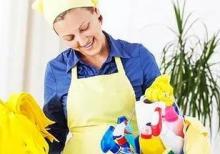 Moda evinə xadimə tələb olunur.