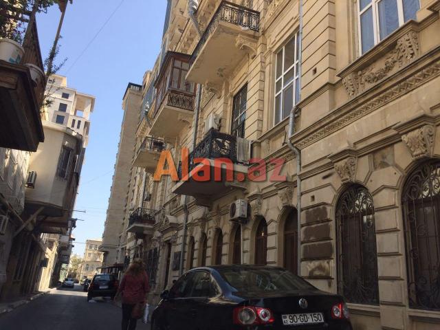 3-otaqlı mənzil, Nəsimi rayonu Molla Vəli Vidadi küç, 100 m²