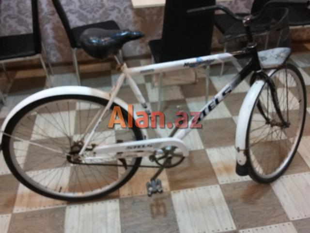 28-lik velosiped satılır