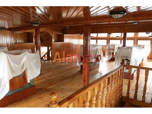 Xırdalanda gəmi restoran-kafe icarəyə verilir.