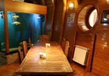 Xırdalanda  gəmi restoran-kafe icarəyə verilir.