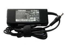 Toshiba noutbuk adaptorları satılır