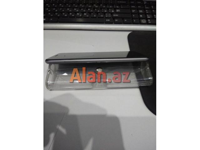 General mobile 5 plus.