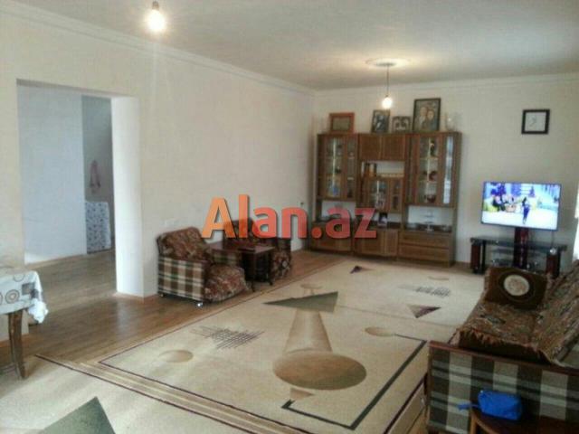 Xəzər. R buzovna. Q albalılıq-pajarnı yolu 12 sot 2 mərtəbəli 4 böyük otaqlı ev