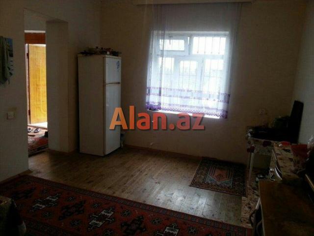 Xəzər. R buzovna. Q albalılıq-pajarnı yolu 12 sot 2 mərtəbəli 4 böyük otaqlı ev