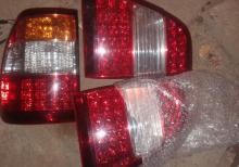 toyota lc 100 land gruser cipinin arxa stoplari