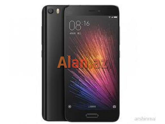 Smartfon Xiaomi Mi5 32GB Black